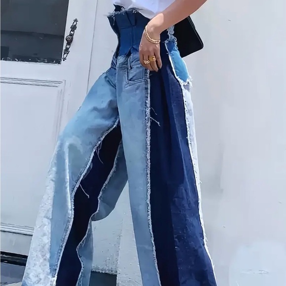 Trendy Two-Tone Blue Women's Wide-Leg Jeans - Picture 2 of 4